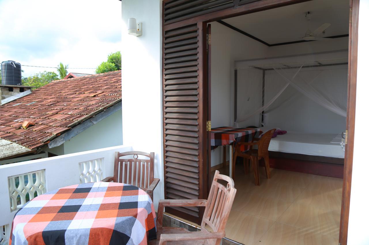 Holiday Home Bentota Luaran gambar