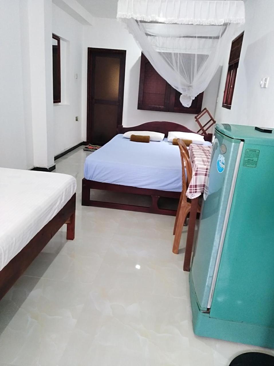 Holiday Home Bentota Luaran gambar